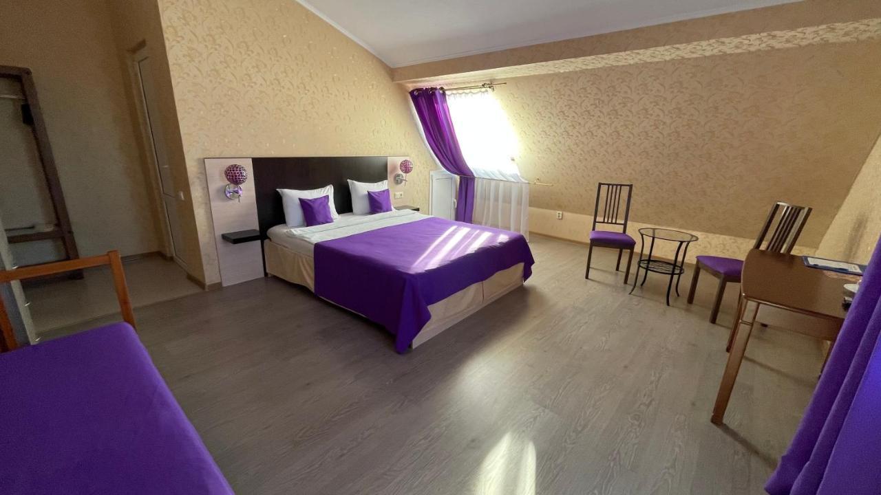 Vista Otel Krasnodar Dış mekan fotoğraf