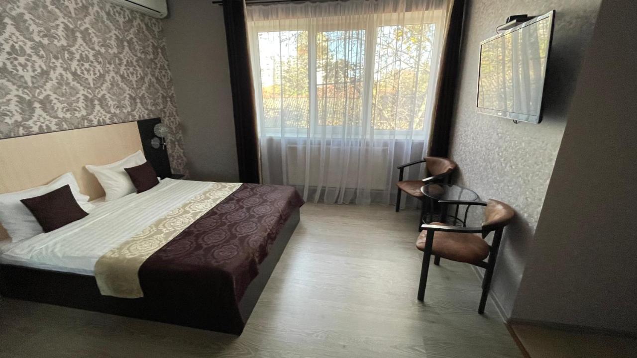 Vista Otel Krasnodar Dış mekan fotoğraf